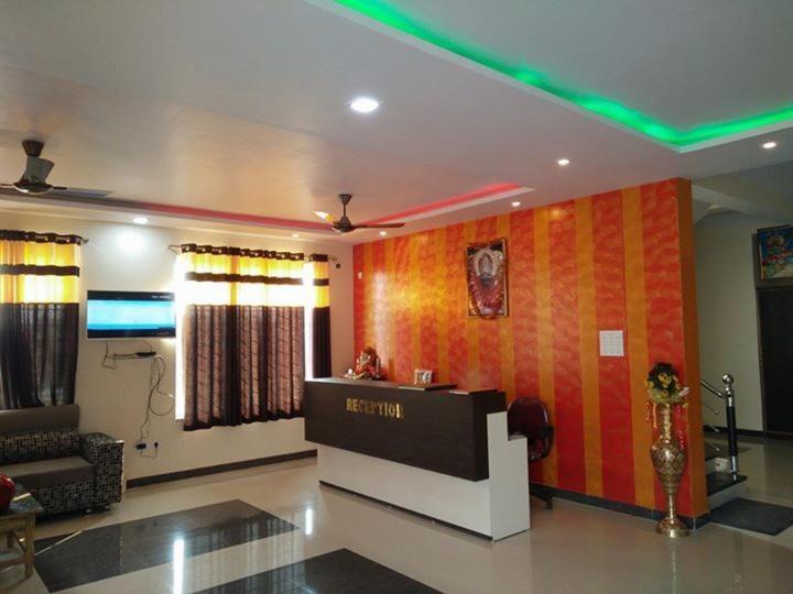 Hotelyashpalace Maihar ภายนอก รูปภาพ